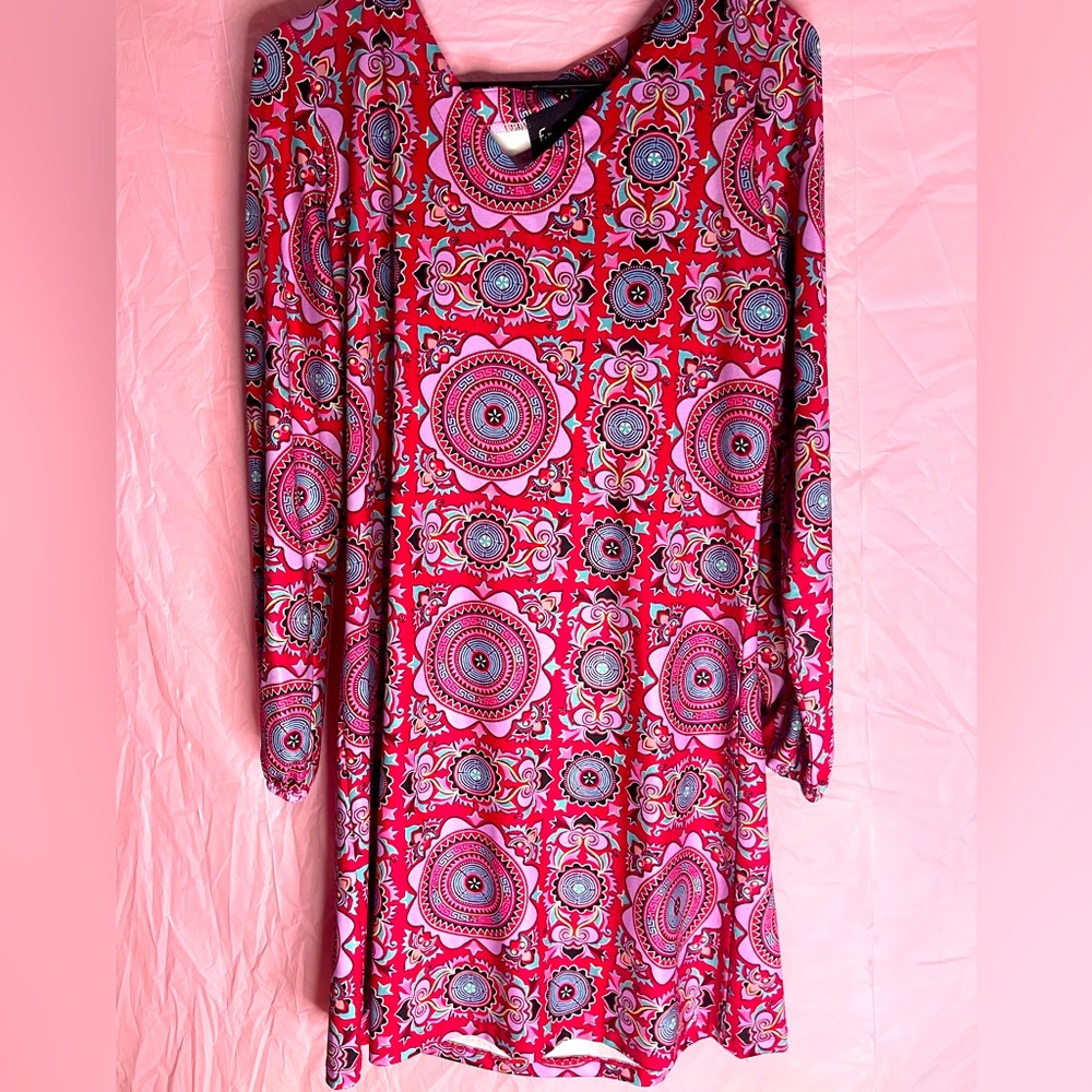 Ermas closet women’s small printed dress
